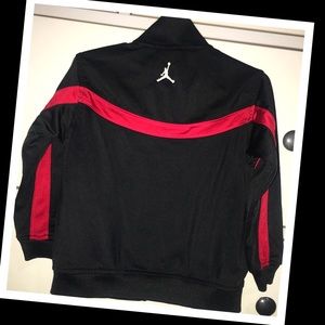 Jordan Jackets & Coats - Jordan zip-up ❤️3T❤️ Jordan Jackets & Coats - Jordan zip-up ❤️3T❤️